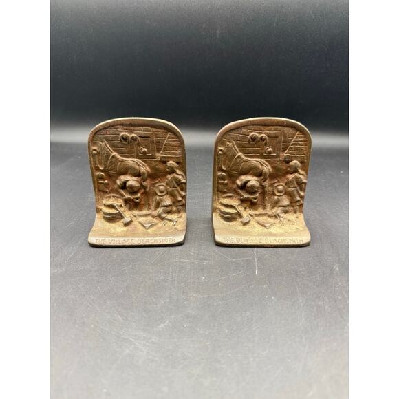 Vintage Village Blacksmith Shop 2 Bookends Cast Metal Embossed Stable - Picture 1 of 9